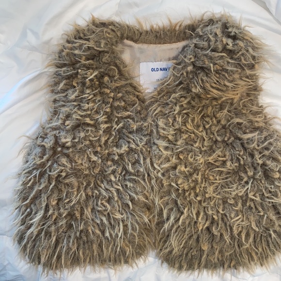 Old Navy Other - 18-24M girls faux fur brown vest